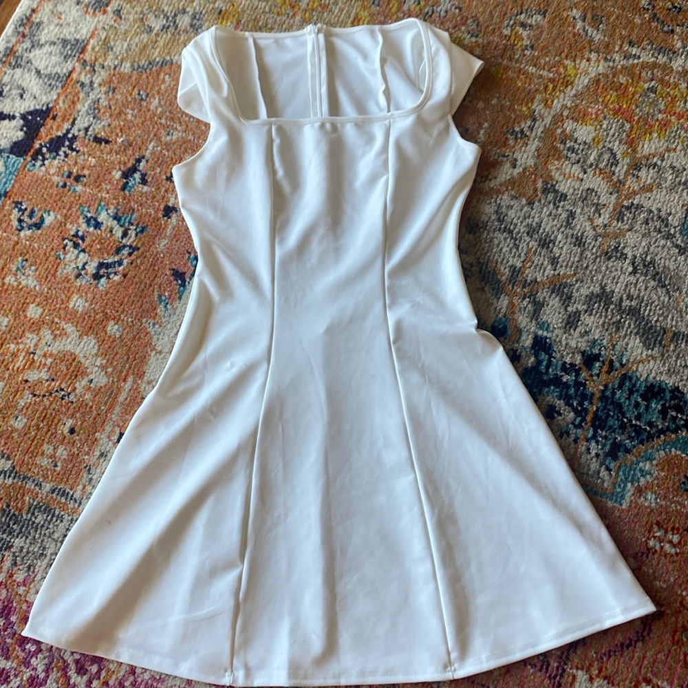 SHEIN/White sleeveless dress/large/never worn